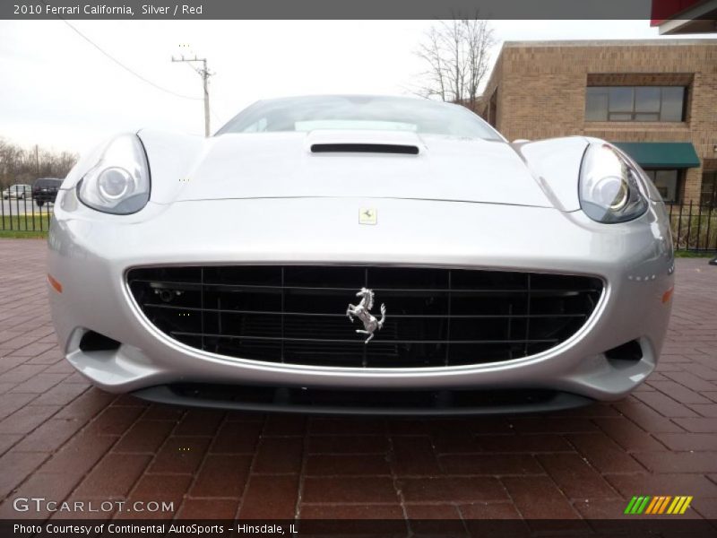 Silver / Red 2010 Ferrari California