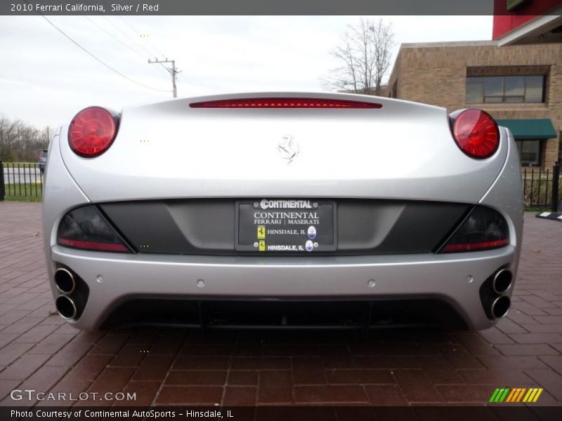 Silver / Red 2010 Ferrari California