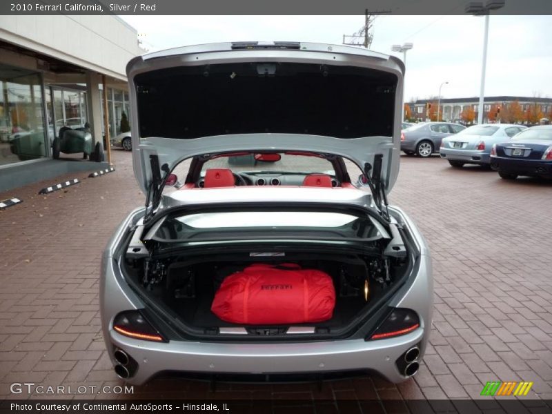 Silver / Red 2010 Ferrari California