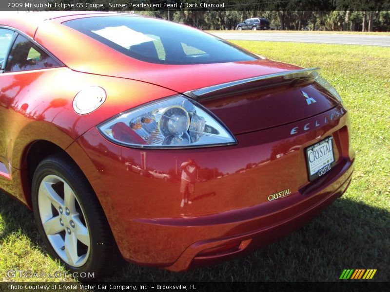 Sunset Pearlescent Pearl / Dark Charcoal 2009 Mitsubishi Eclipse GS Coupe