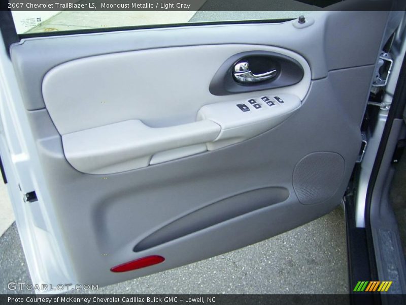 Moondust Metallic / Light Gray 2007 Chevrolet TrailBlazer LS