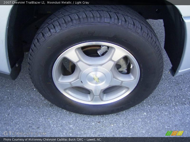 Moondust Metallic / Light Gray 2007 Chevrolet TrailBlazer LS