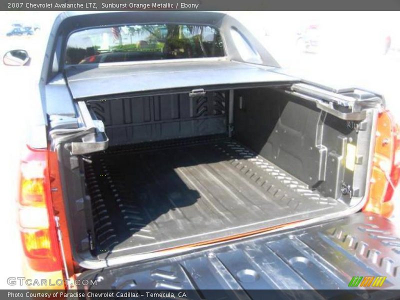 Sunburst Orange Metallic / Ebony 2007 Chevrolet Avalanche LTZ