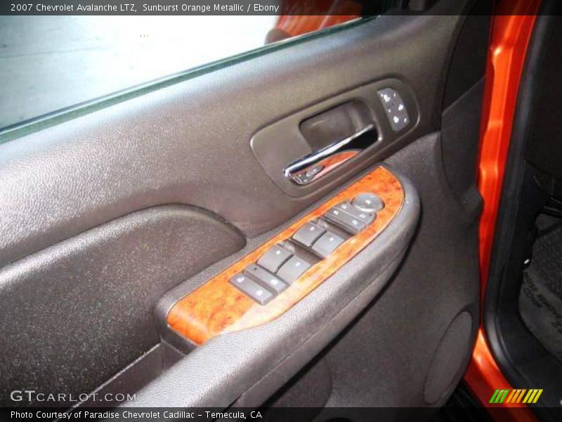 Sunburst Orange Metallic / Ebony 2007 Chevrolet Avalanche LTZ