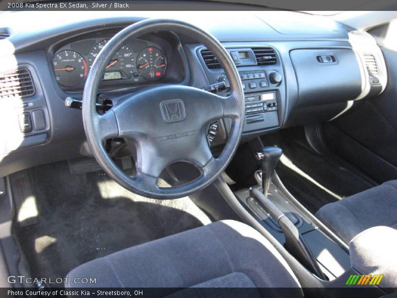 Silver / Black 2008 Kia Spectra EX Sedan