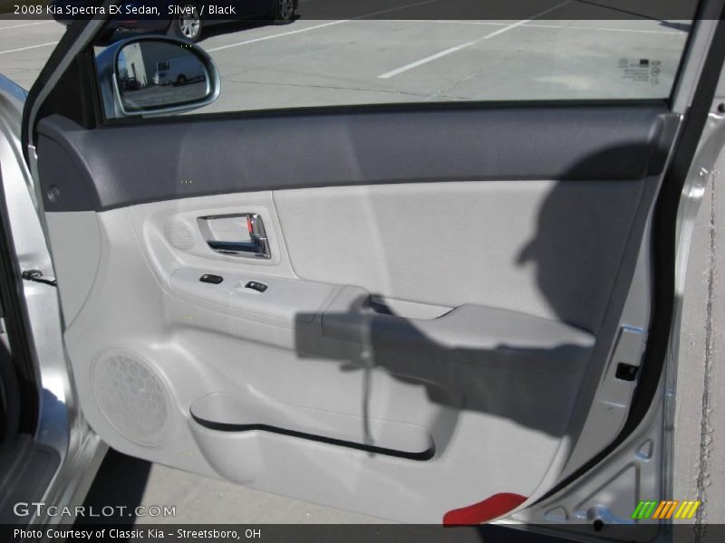 Silver / Black 2008 Kia Spectra EX Sedan