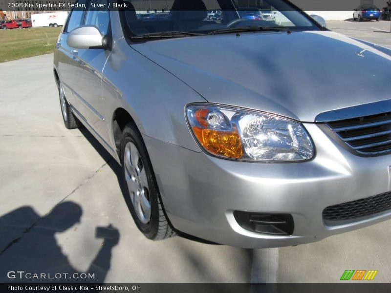 Silver / Black 2008 Kia Spectra EX Sedan
