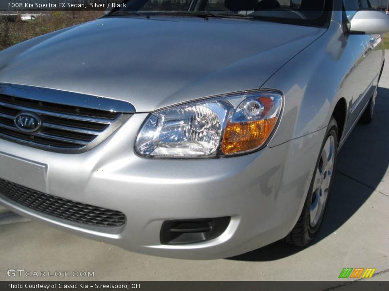 Silver / Black 2008 Kia Spectra EX Sedan