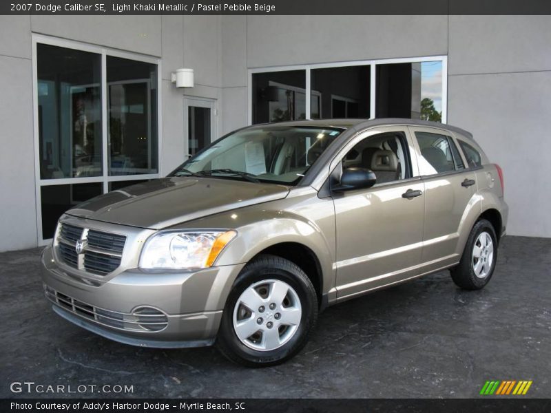 Light Khaki Metallic / Pastel Pebble Beige 2007 Dodge Caliber SE