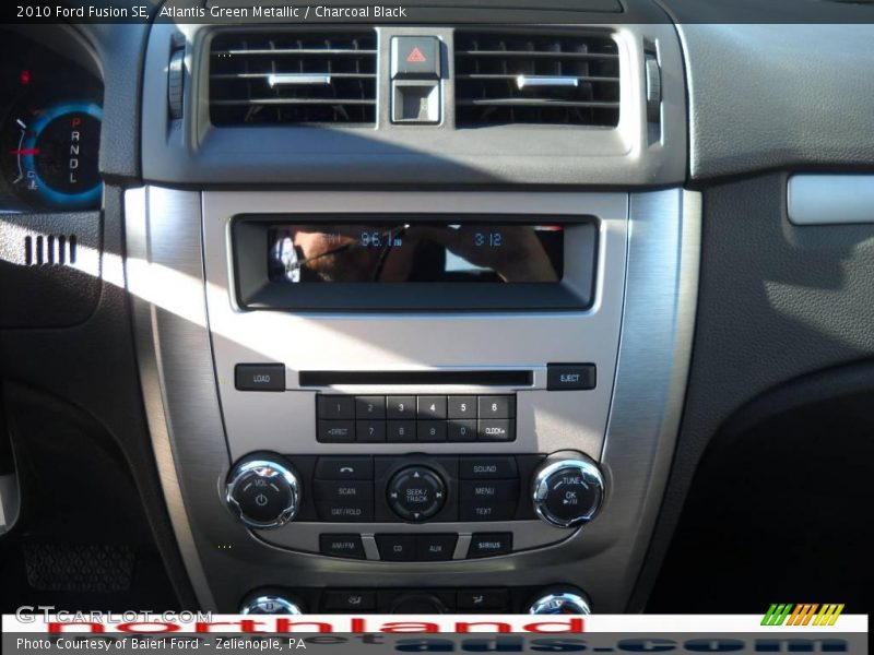 Atlantis Green Metallic / Charcoal Black 2010 Ford Fusion SE