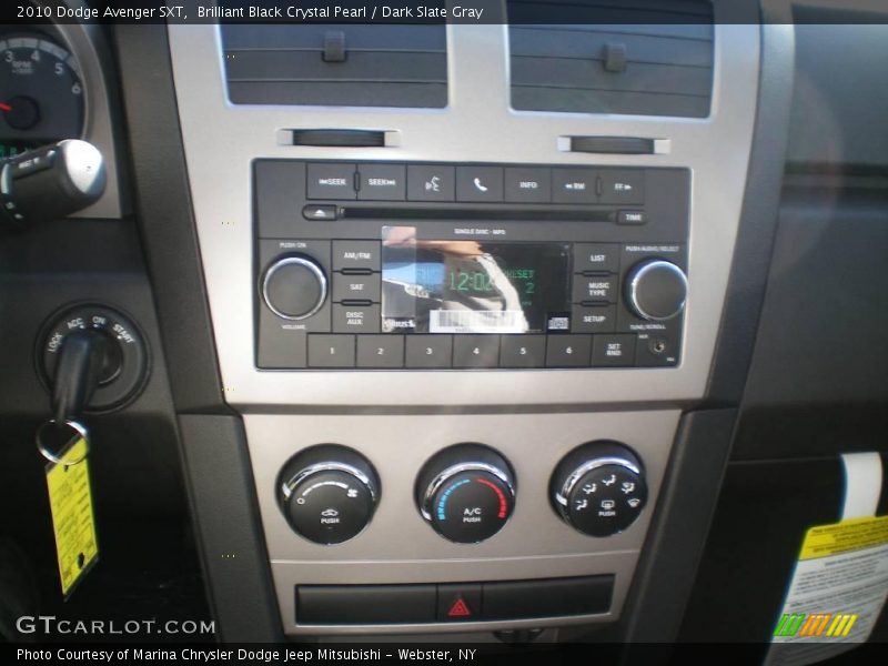 Brilliant Black Crystal Pearl / Dark Slate Gray 2010 Dodge Avenger SXT