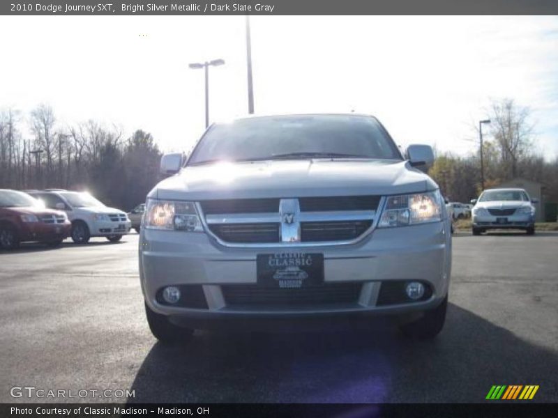 Bright Silver Metallic / Dark Slate Gray 2010 Dodge Journey SXT
