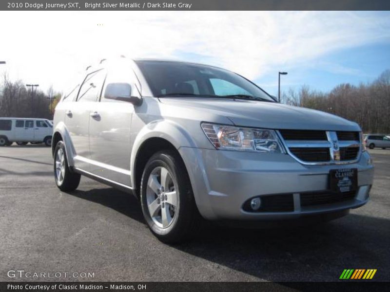 Bright Silver Metallic / Dark Slate Gray 2010 Dodge Journey SXT