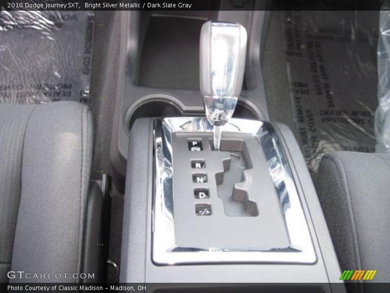 Bright Silver Metallic / Dark Slate Gray 2010 Dodge Journey SXT
