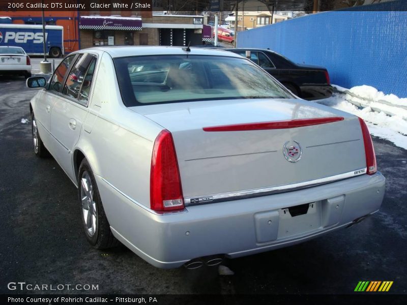 Glacier White / Shale 2006 Cadillac DTS Luxury