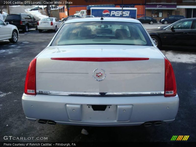 Glacier White / Shale 2006 Cadillac DTS Luxury