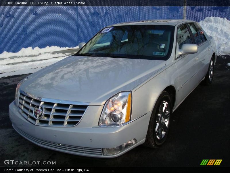 Glacier White / Shale 2006 Cadillac DTS Luxury
