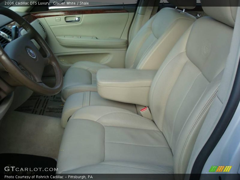 Glacier White / Shale 2006 Cadillac DTS Luxury
