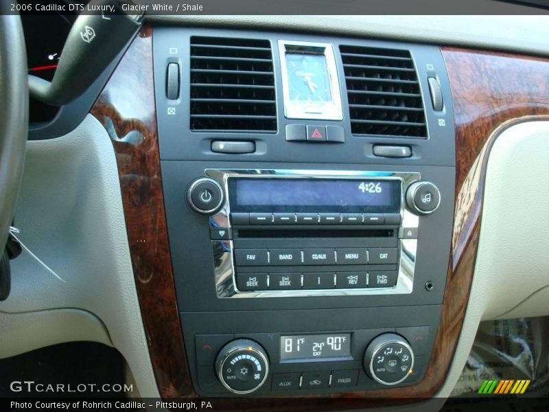 Glacier White / Shale 2006 Cadillac DTS Luxury