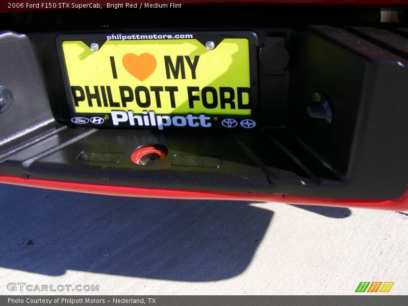 Bright Red / Medium Flint 2006 Ford F150 STX SuperCab