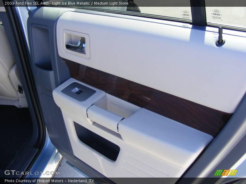 Light Ice Blue Metallic / Medium Light Stone 2009 Ford Flex SEL AWD