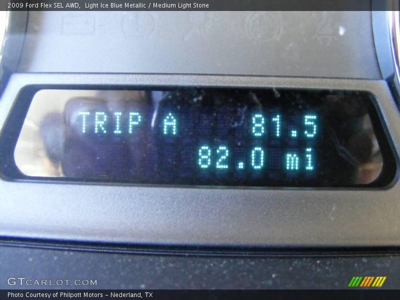 Light Ice Blue Metallic / Medium Light Stone 2009 Ford Flex SEL AWD