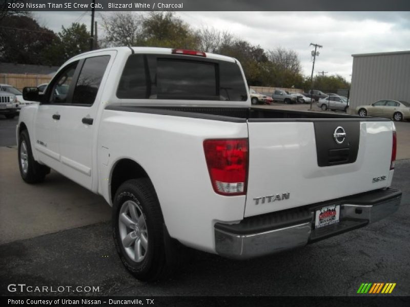 Blizzard White / Charcoal 2009 Nissan Titan SE Crew Cab