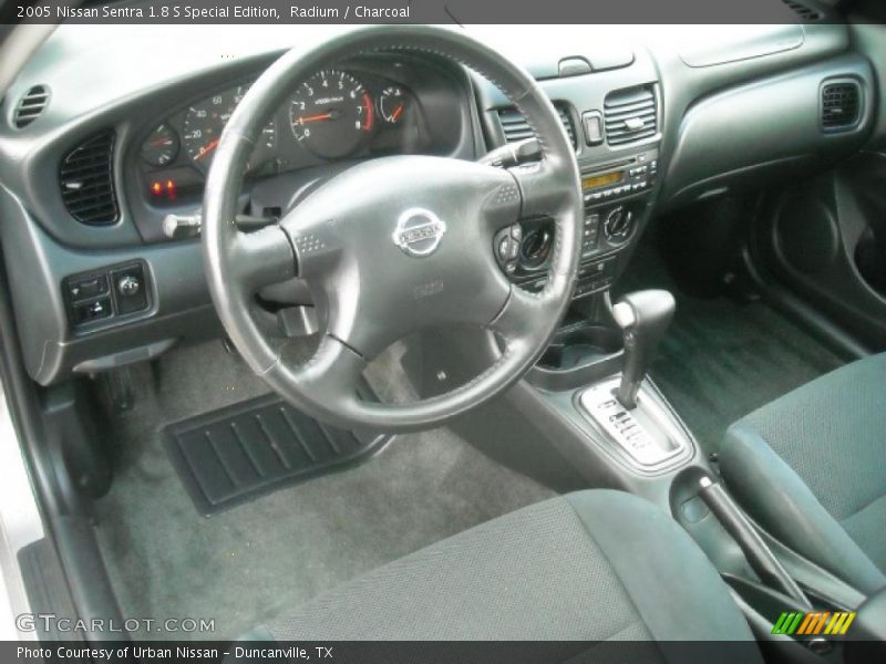 Radium / Charcoal 2005 Nissan Sentra 1.8 S Special Edition