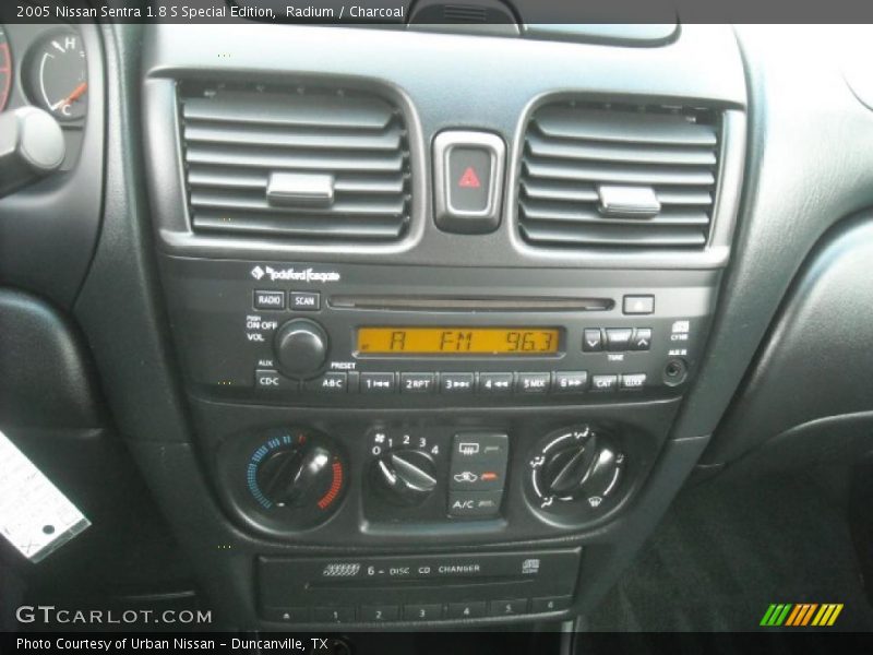 Radium / Charcoal 2005 Nissan Sentra 1.8 S Special Edition