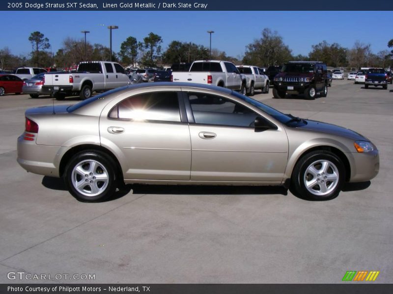 Linen Gold Metallic / Dark Slate Gray 2005 Dodge Stratus SXT Sedan