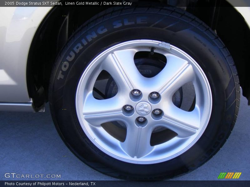 Linen Gold Metallic / Dark Slate Gray 2005 Dodge Stratus SXT Sedan
