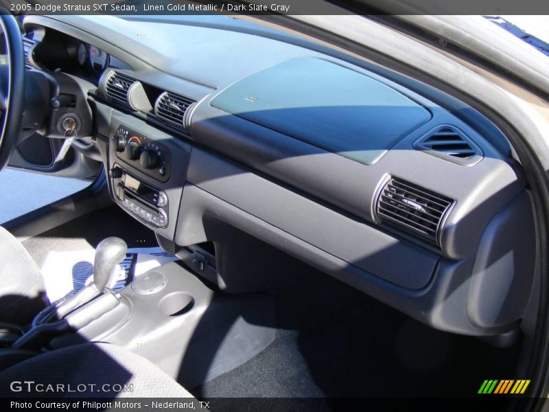 Linen Gold Metallic / Dark Slate Gray 2005 Dodge Stratus SXT Sedan