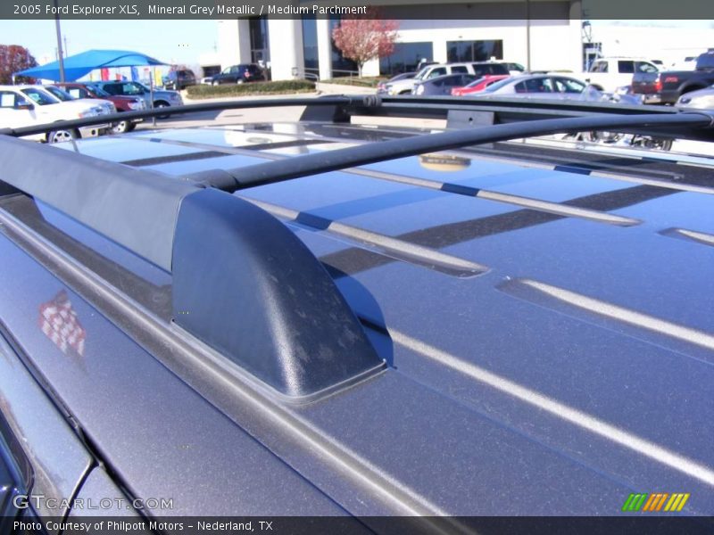 Mineral Grey Metallic / Medium Parchment 2005 Ford Explorer XLS