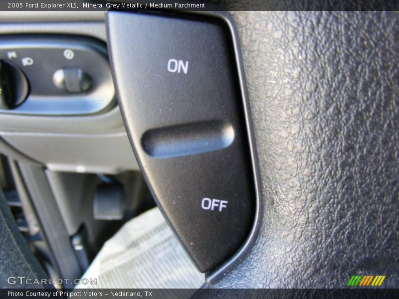 Mineral Grey Metallic / Medium Parchment 2005 Ford Explorer XLS