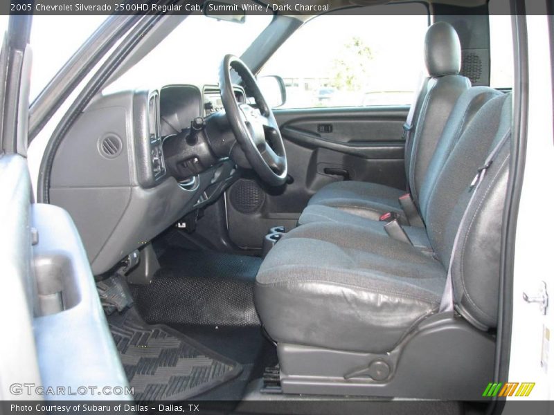 Summit White / Dark Charcoal 2005 Chevrolet Silverado 2500HD Regular Cab