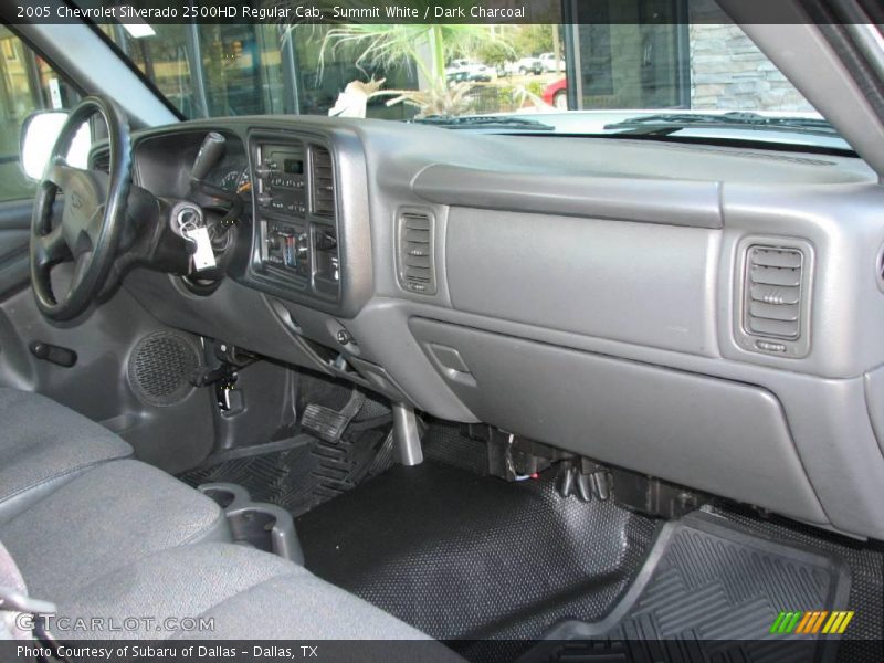 Summit White / Dark Charcoal 2005 Chevrolet Silverado 2500HD Regular Cab