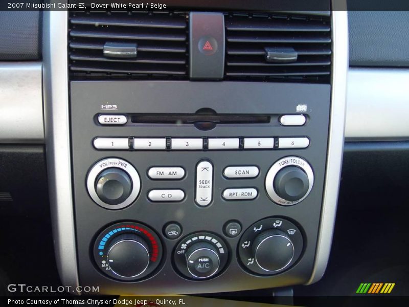 Dover White Pearl / Beige 2007 Mitsubishi Galant ES