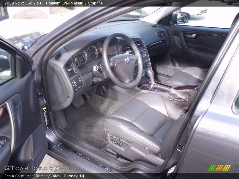 Titanium Grey Metallic / Graphite 2009 Volvo S60 2.5T