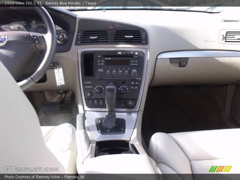 Barents Blue Metallic / Taupe 2009 Volvo S60 2.5T