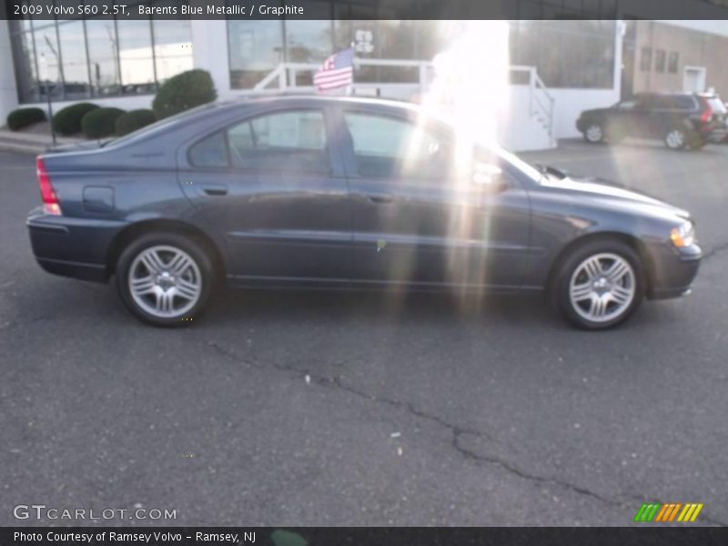 Barents Blue Metallic / Graphite 2009 Volvo S60 2.5T
