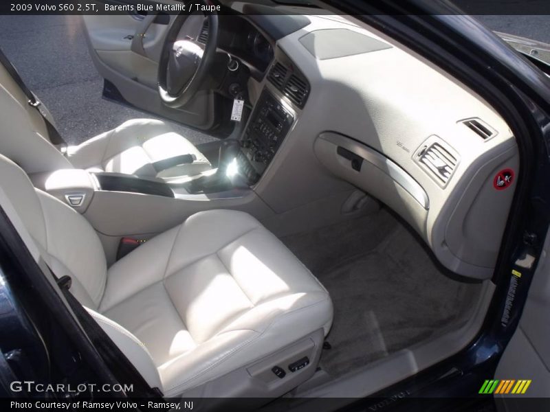 Barents Blue Metallic / Taupe 2009 Volvo S60 2.5T