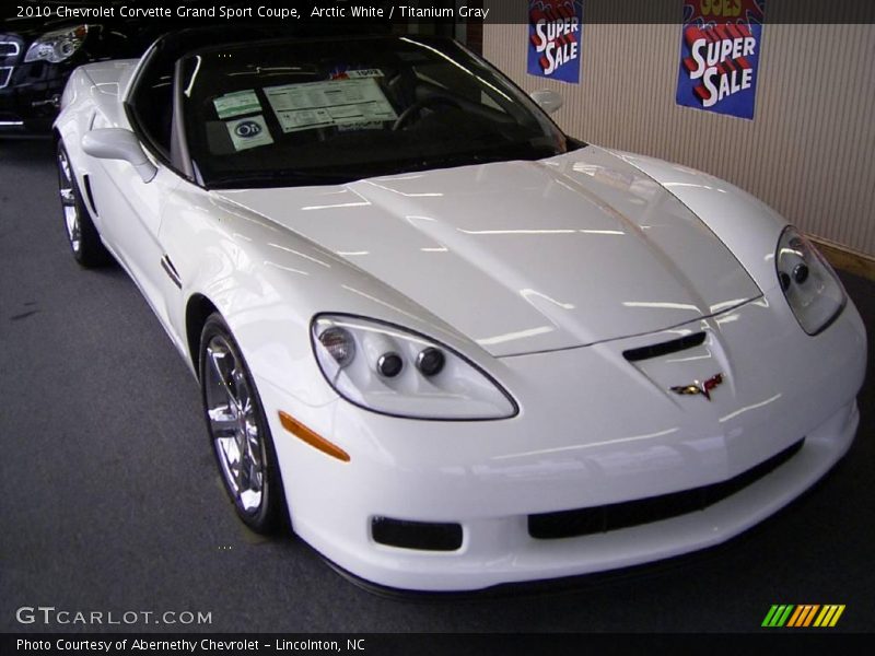Arctic White / Titanium Gray 2010 Chevrolet Corvette Grand Sport Coupe