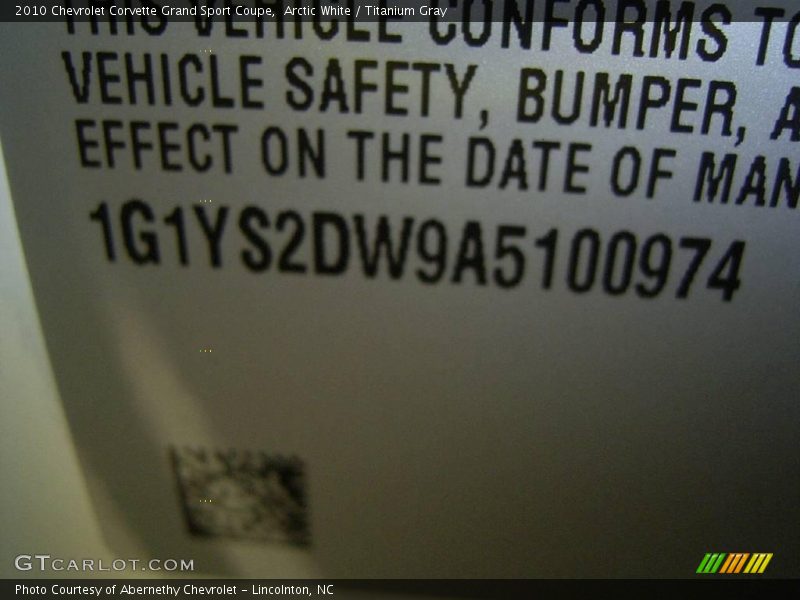 Arctic White / Titanium Gray 2010 Chevrolet Corvette Grand Sport Coupe