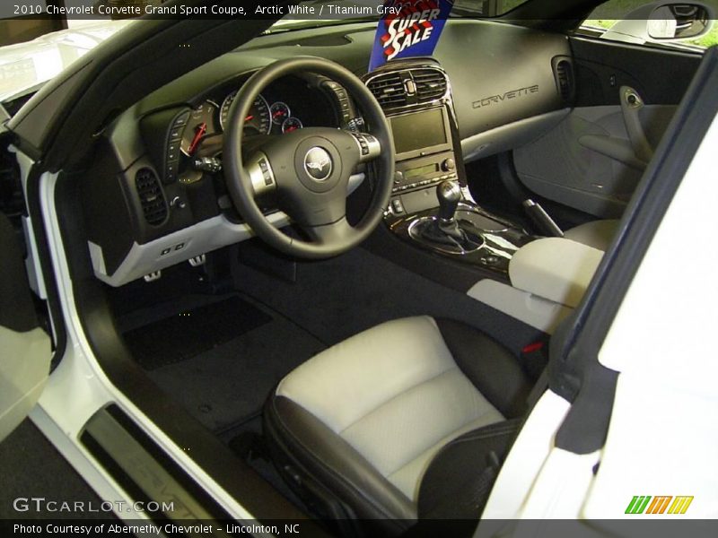 Arctic White / Titanium Gray 2010 Chevrolet Corvette Grand Sport Coupe