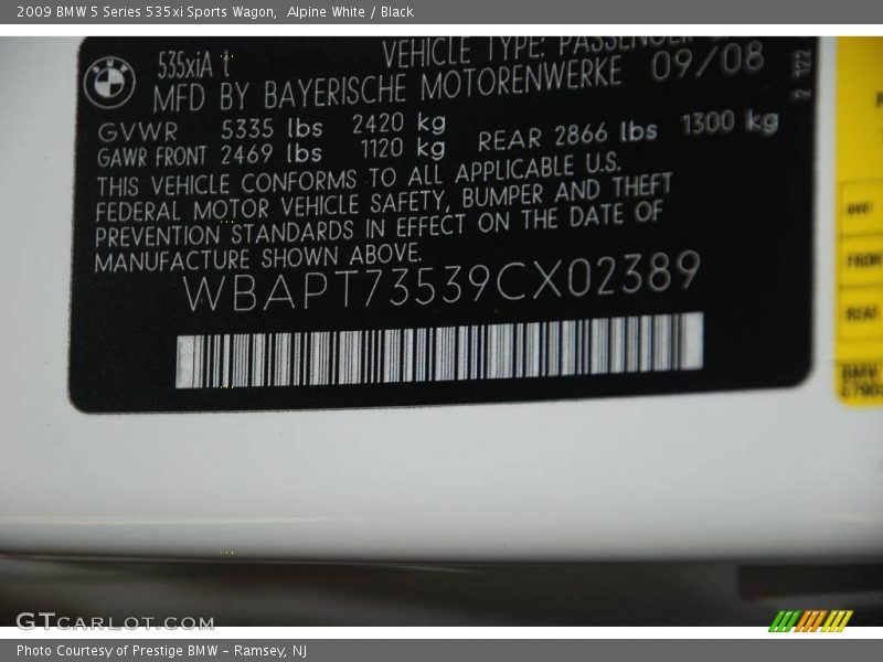 Alpine White / Black 2009 BMW 5 Series 535xi Sports Wagon