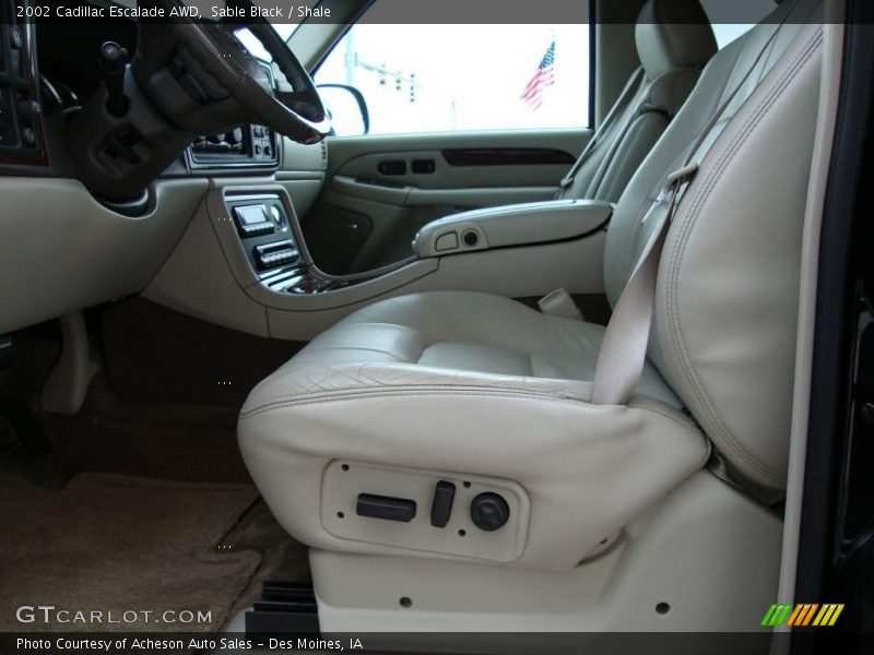 Sable Black / Shale 2002 Cadillac Escalade AWD