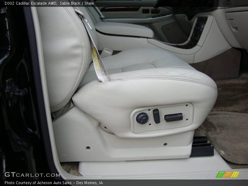 Sable Black / Shale 2002 Cadillac Escalade AWD