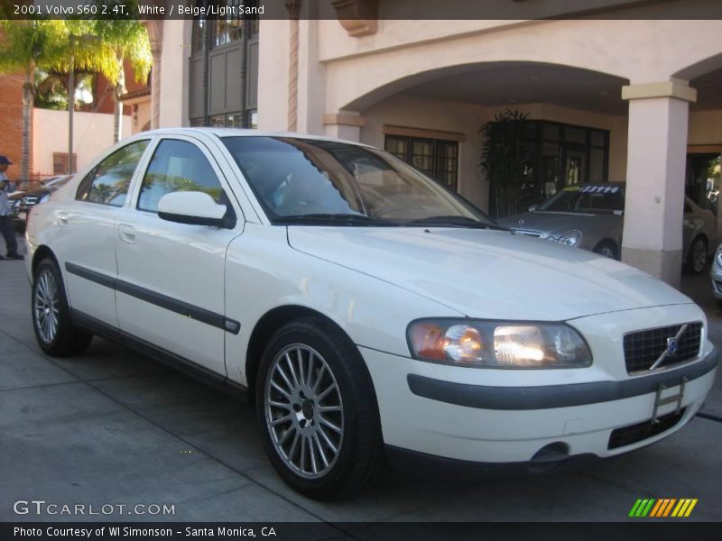 White / Beige/Light Sand 2001 Volvo S60 2.4T