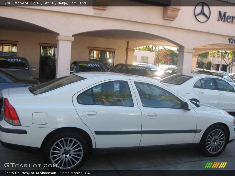 White / Beige/Light Sand 2001 Volvo S60 2.4T