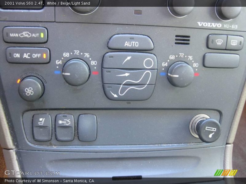 White / Beige/Light Sand 2001 Volvo S60 2.4T